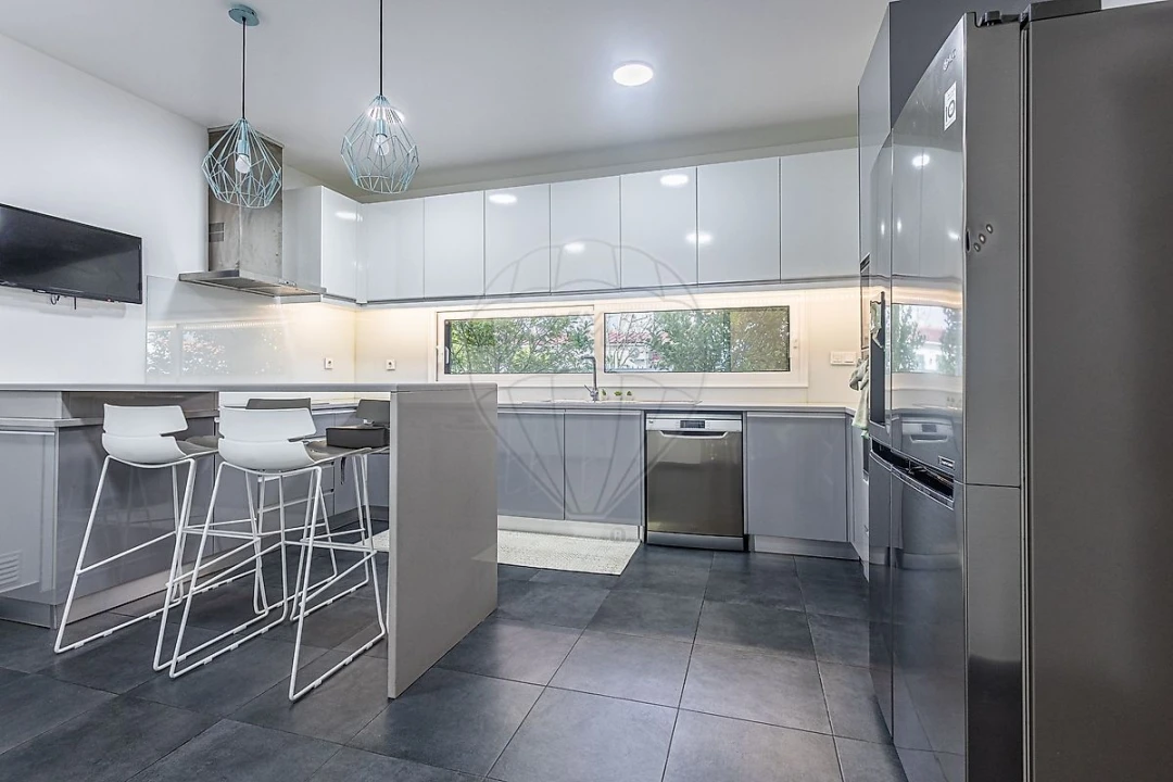 Moradia T3 para Venda em Fazendas de Almeirim Foto 34