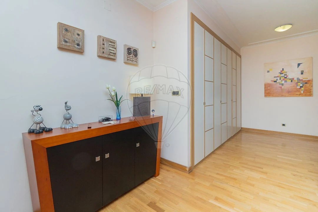 Apartamento T3 para Venda em Vila Franca de Xira Foto 15