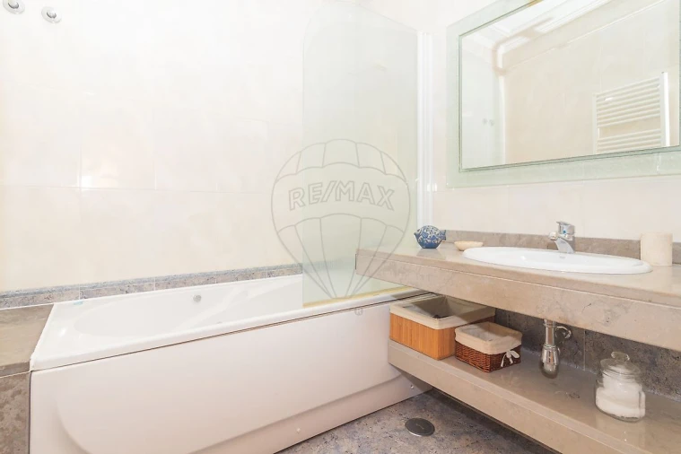 Apartamento T3 para Venda em Vila Franca de Xira Foto 6