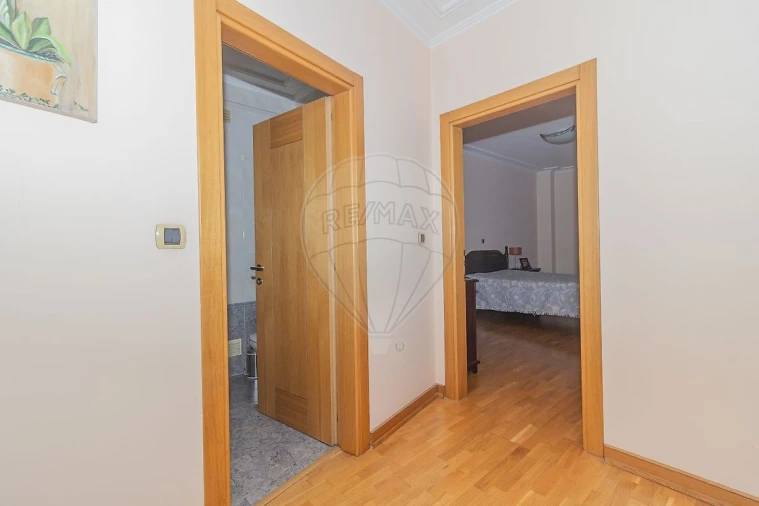 Apartamento T3 para Venda em Vila Franca de Xira Foto 8