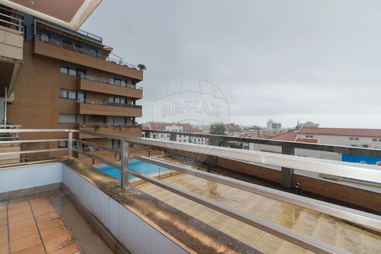 Apartamento T3 para Venda em Vila Franca de Xira Foto 36