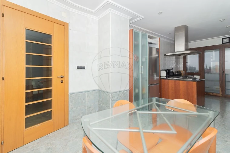 Apartamento T3 para Venda em Vila Franca de Xira Foto 31