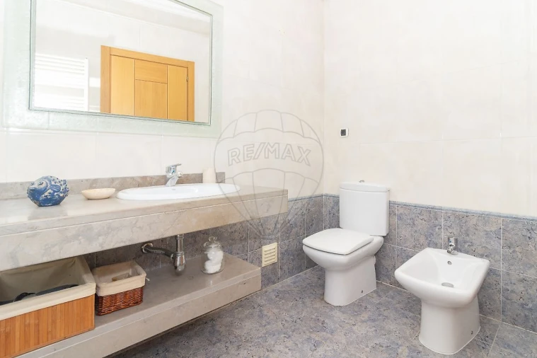 Apartamento T3 para Venda em Vila Franca de Xira Foto 2