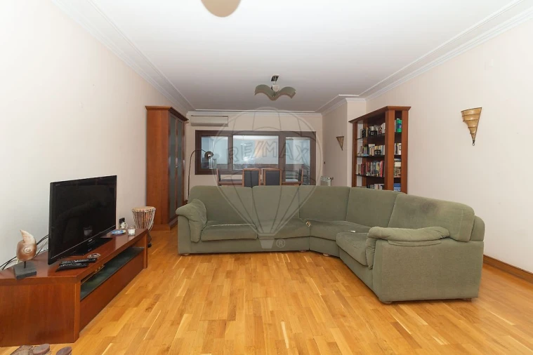 Apartamento T3 para Venda em Vila Franca de Xira Foto 23