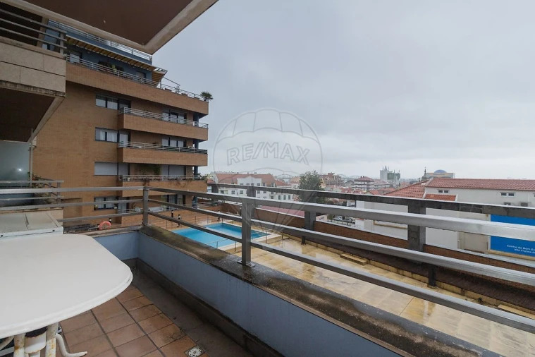 Apartamento T3 para Venda em Vila Franca de Xira Foto 38