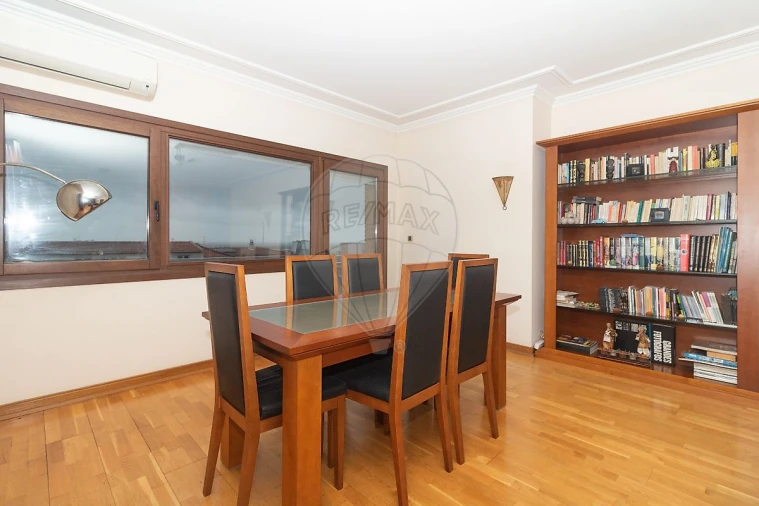 Apartamento T3 para Venda em Vila Franca de Xira Foto 26