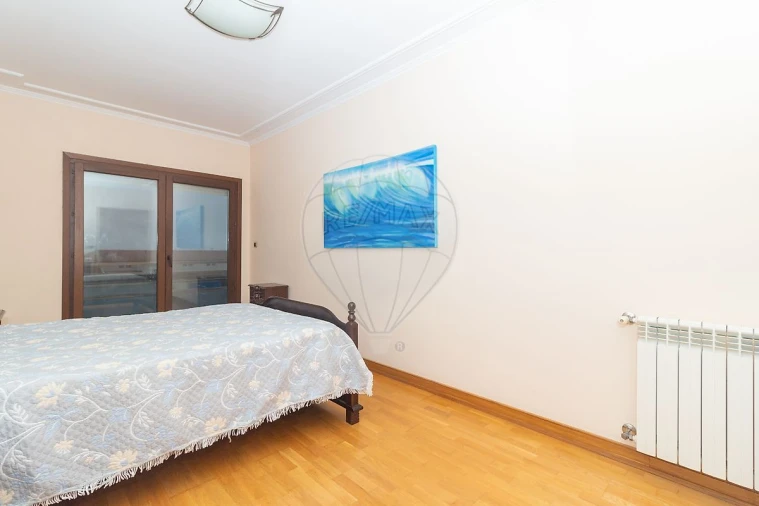 Apartamento T3 para Venda em Vila Franca de Xira Foto 4