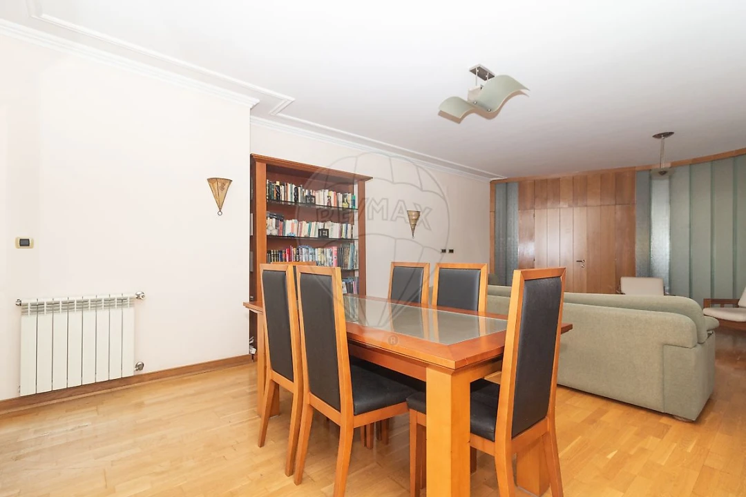 Apartamento T3 para Venda em Vila Franca de Xira Foto 24