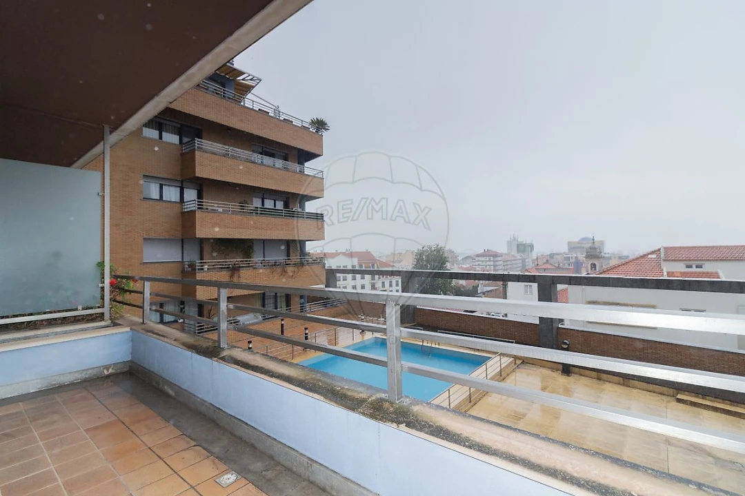 Apartamento T3 para Venda em Vila Franca de Xira Foto 39