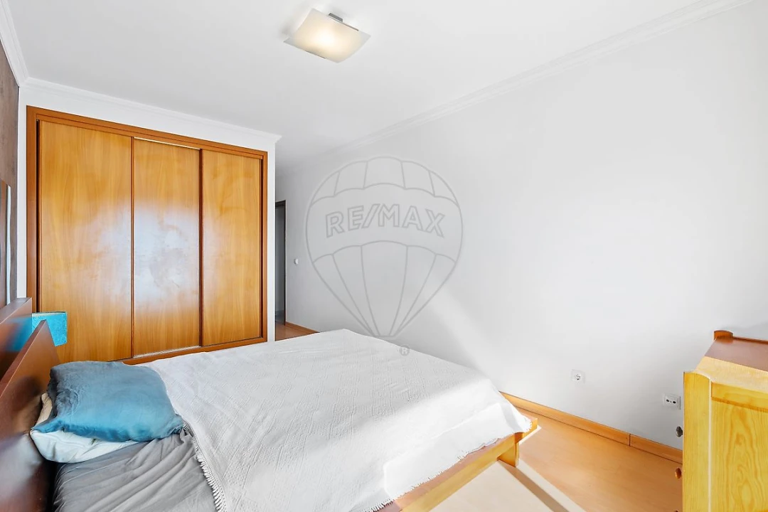 Apartamento T2 para Venda em Santo Antonio da Charneca Foto 17