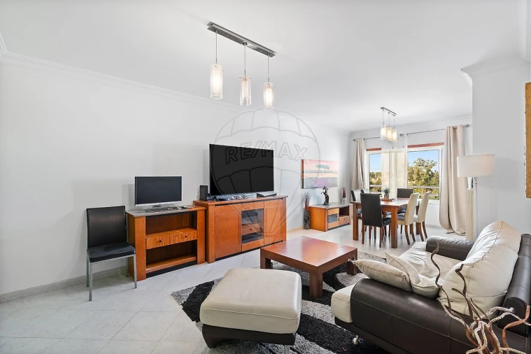 Apartamento T2 para Venda em Santo Antonio da Charneca Foto 3