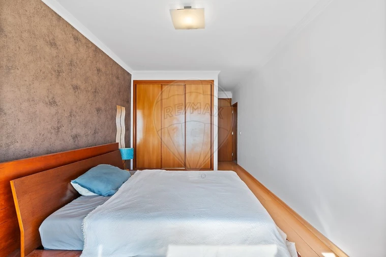 Apartamento T2 para Venda em Santo Antonio da Charneca Foto 19