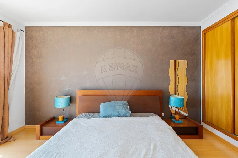 Apartamento T2 para Venda em Santo Antonio da Charneca Foto 18