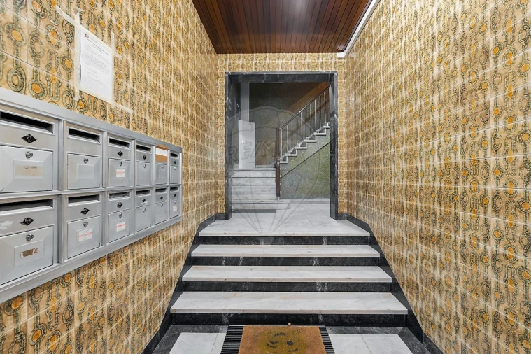 Apartamento T2 para Venda em Odivelas Foto 17