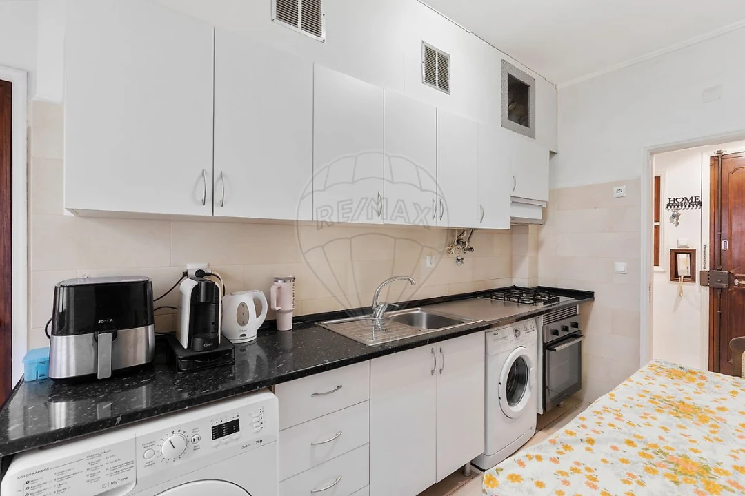 Apartamento T2 para Venda em Odivelas Foto 1