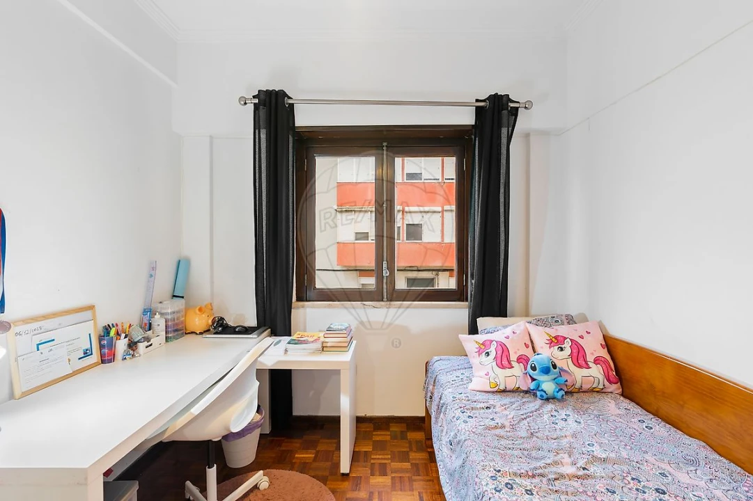 Apartamento T2 para Venda em Odivelas Foto 15