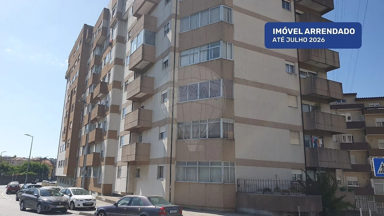 Apartamento T3 para Venda em Oliveira do Douro Foto 14