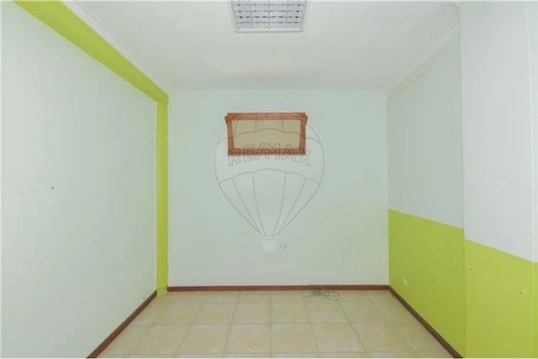 Escritório para Arrendamento em Mafamude e Vilar do Paraíso Foto 7