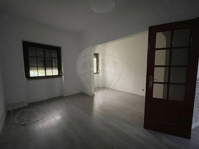Apartamento T1 para Venda em Falagueira-Venda Nova Foto 12