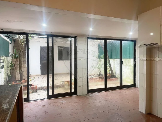 Apartamento T1 para Venda em Falagueira-Venda Nova Foto 24