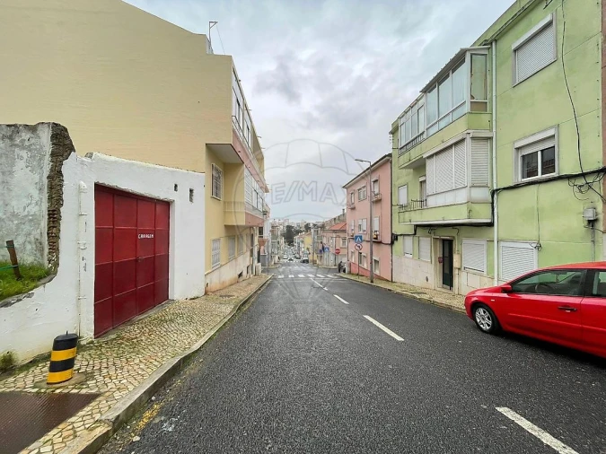 Apartamento T1 para Venda em Falagueira-Venda Nova Foto 3