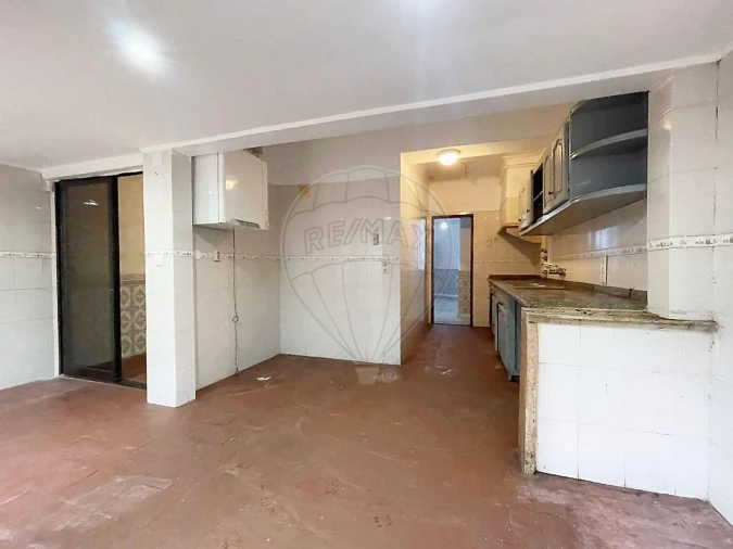 Apartamento T1 para Venda em Falagueira-Venda Nova Foto 7