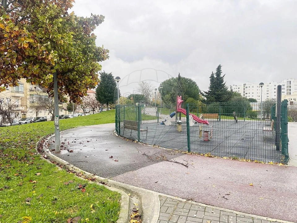 Apartamento T1 para Venda em Falagueira-Venda Nova Foto 31