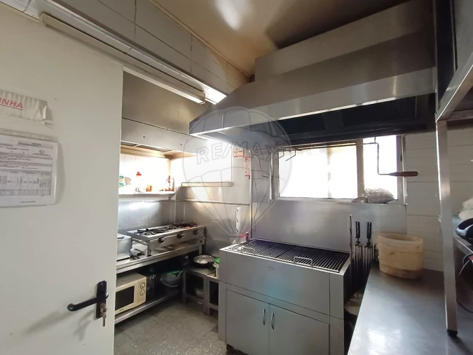 Negócio para Venda em Benfica Foto 9