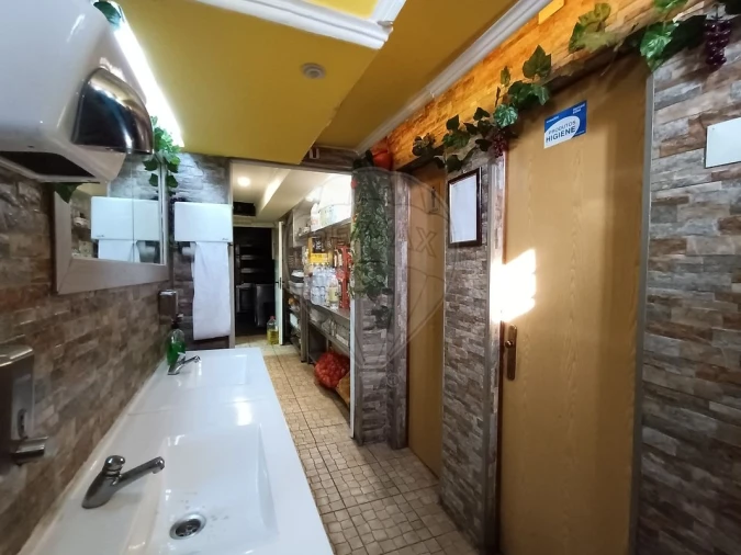 Negócio para Venda em Benfica Foto 4