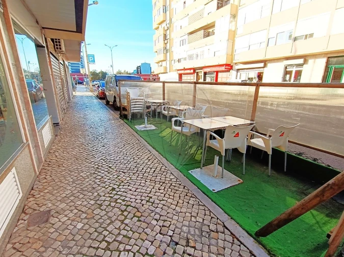 Negócio para Venda em Benfica Foto 12