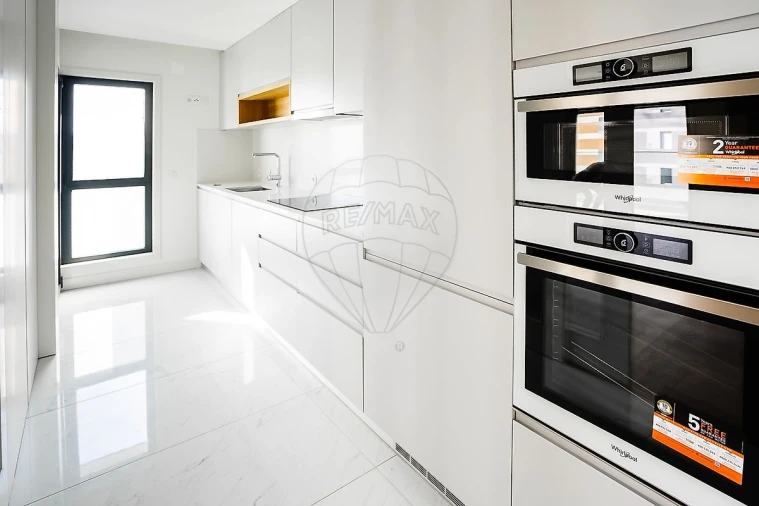 Apartamento T2 para Arrendamento em Moscavide e Portela Foto 11