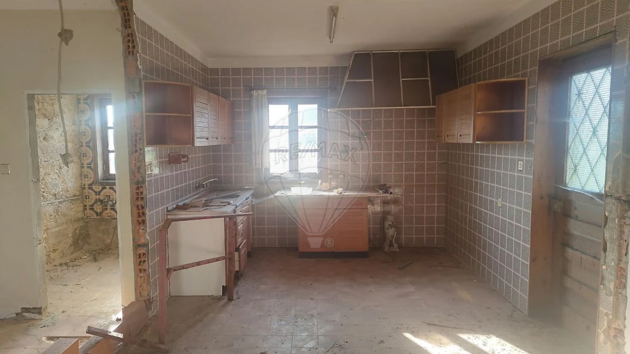 Moradia T3 para Venda em São Pedro de Castelões Foto 19