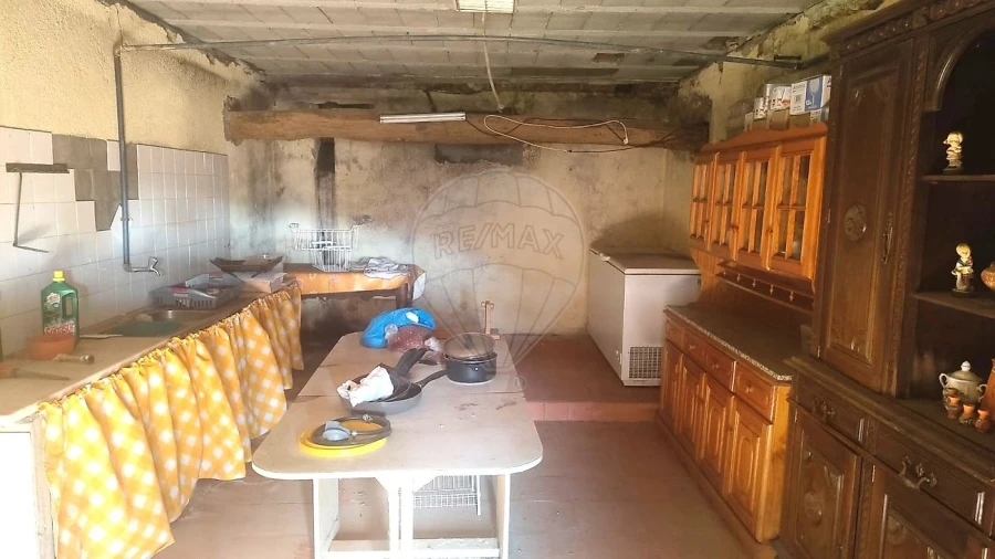 Moradia T3 para Venda em São Pedro de Castelões Foto 18