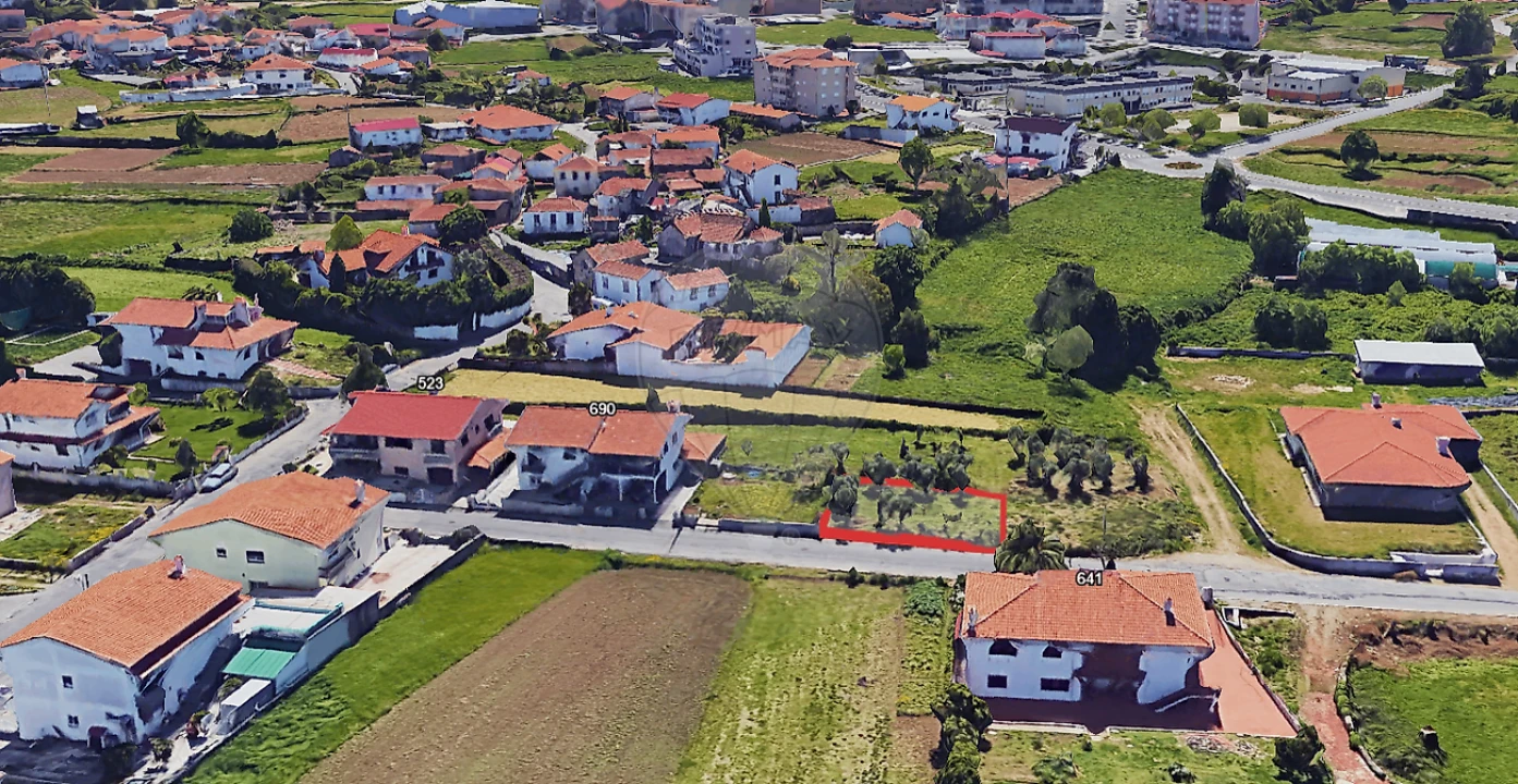 Terreno para Venda em Carregosa Foto 5