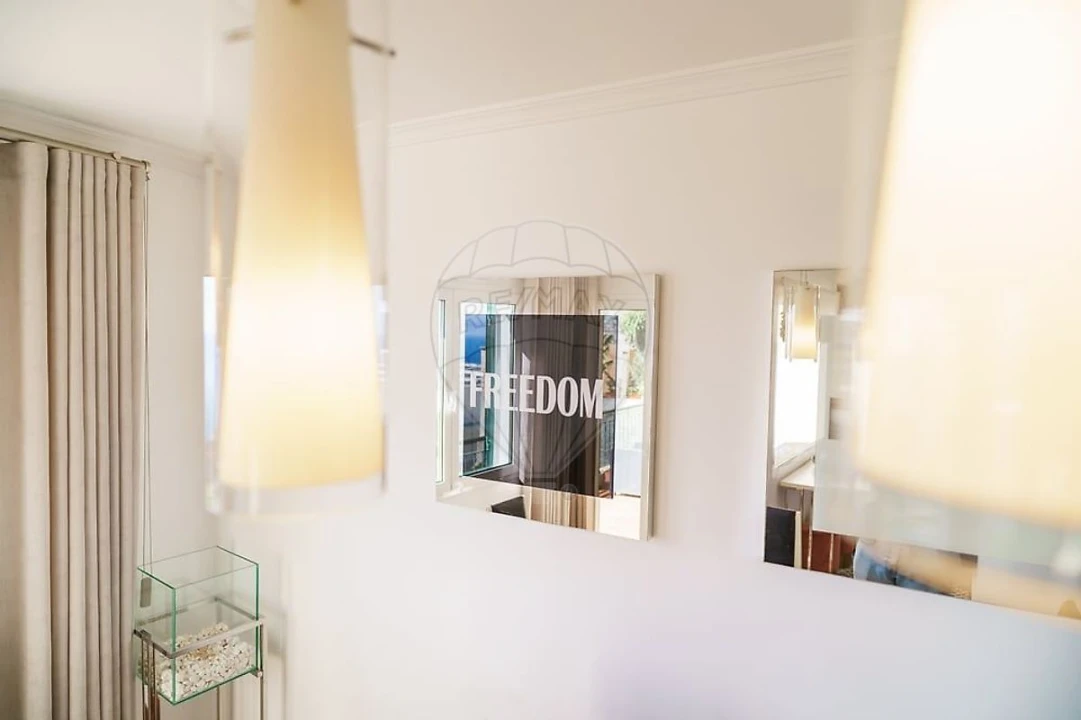 Moradia T3 para Venda em Caniço Foto 37