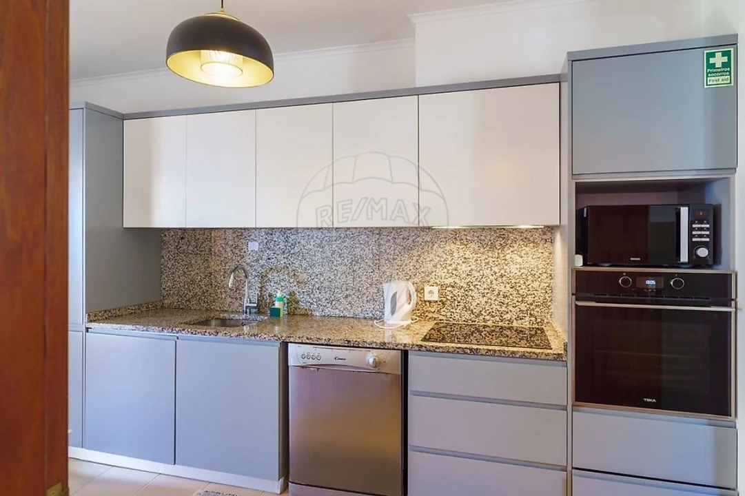 Moradia T3 para Venda em Caniço Foto 44