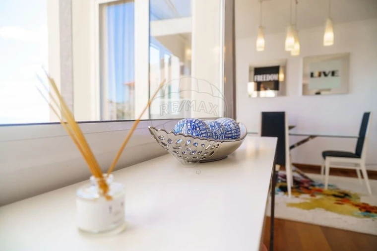 Moradia T3 para Venda em Caniço Foto 38