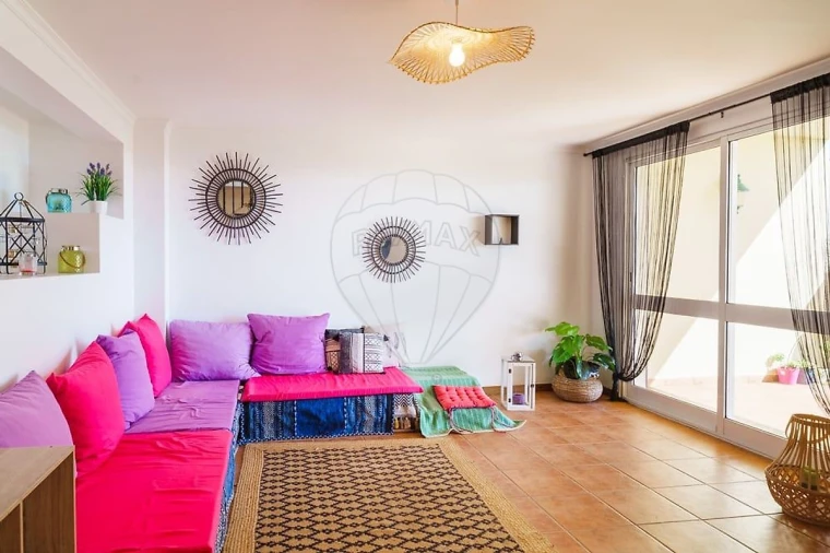 Moradia T3 para Venda em Caniço Foto 5