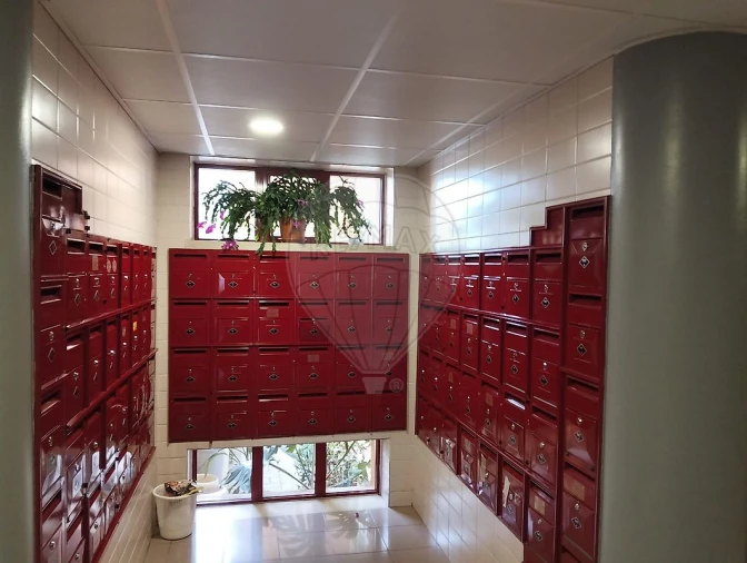 Apartamento T2 para Venda em Santo António dos Cavaleiros e Frielas Foto 3