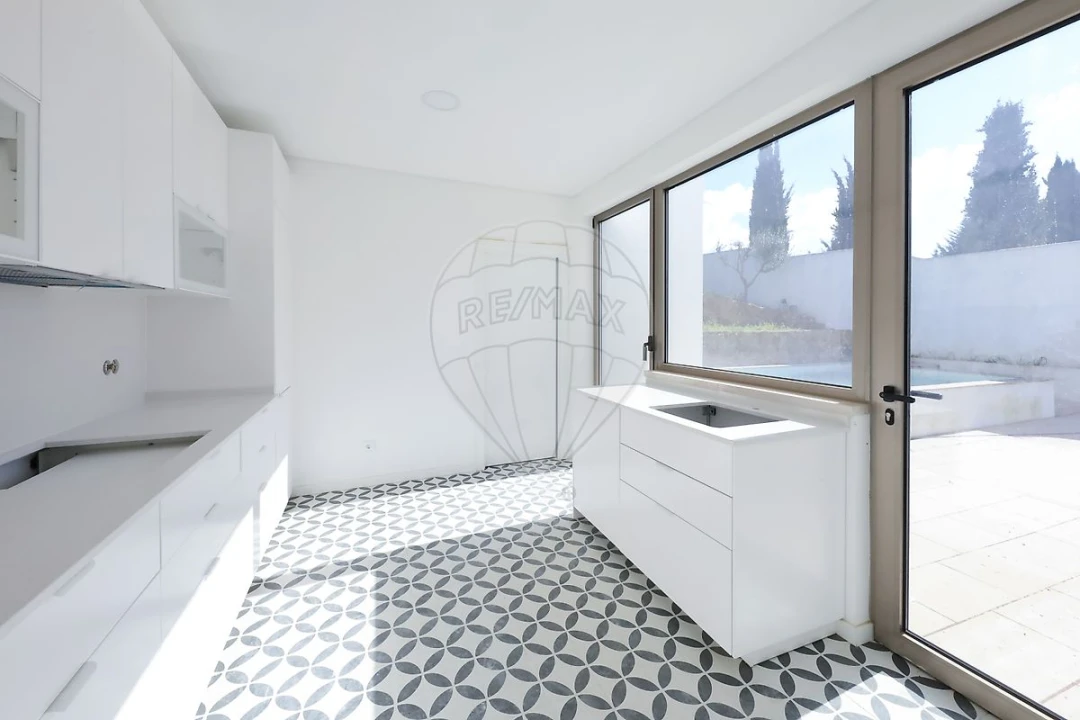 Moradia T3 para Venda em Ventosa Foto 5