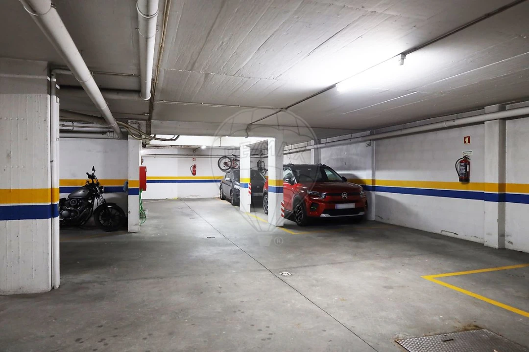 Apartamento T2 para Venda em Vila Franca de Xira Foto 23