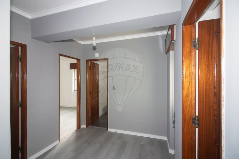 Apartamento T3 para Venda em Carregado e Cadafais Foto 7
