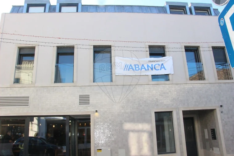 Apartamento T2 para Arrendamento em Arruda dos Vinhos Foto 14