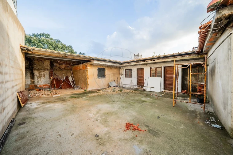 Moradia T3 para Venda em Aguada de Cima Foto 17