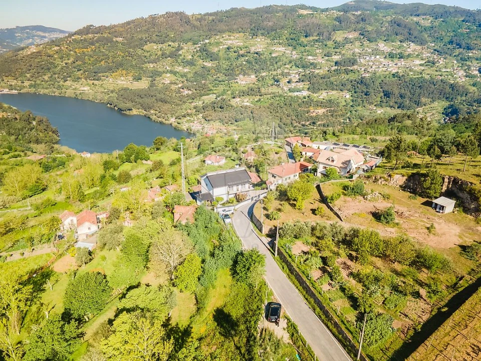 Terreno para Venda em São Cristovão de Nogueira Foto 14