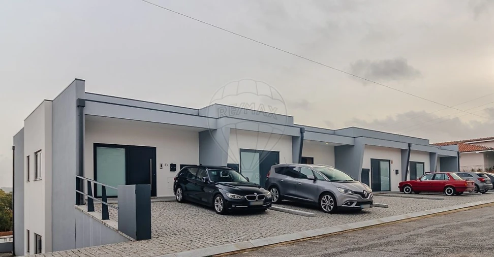 Moradia T2 para Venda em Meixomil Foto 13