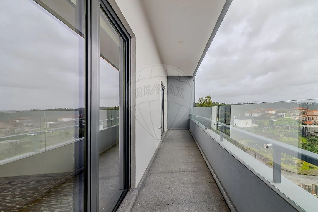 Moradia T2 para Venda em Meixomil Foto 10