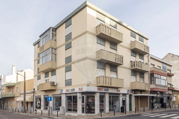 Apartamento T3 para Venda em Alto do Seixalinho, Santo André e Verderena Foto 1