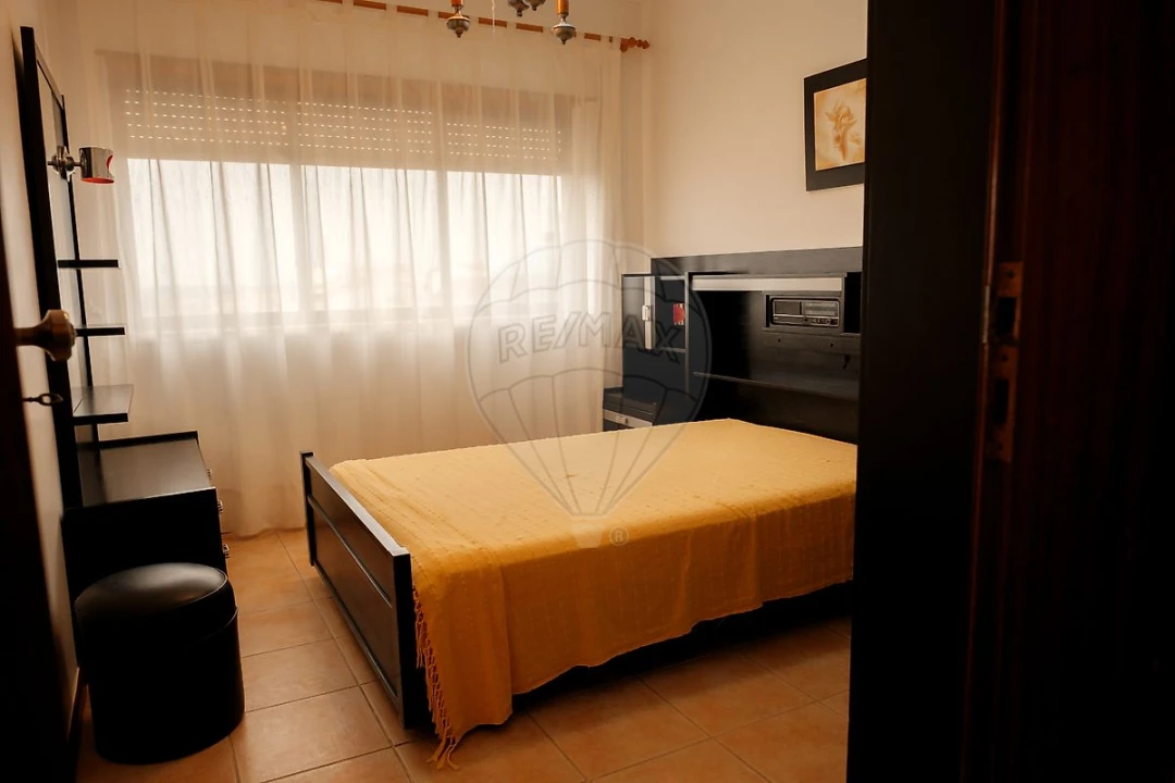 Apartamento T3 para Arrendamento em Benedita Foto 17