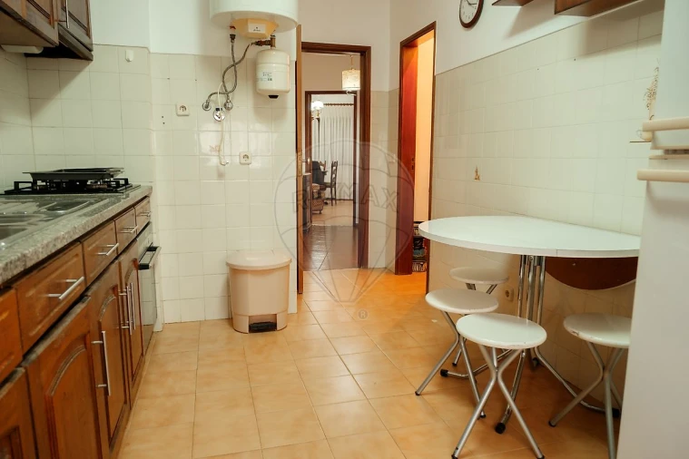 Apartamento T3 para Arrendamento em Benedita Foto 6
